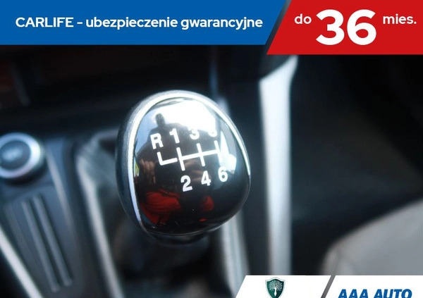 Ford Focus cena 28000 przebieg: 245690, rok produkcji 2015 z Końskie małe 301